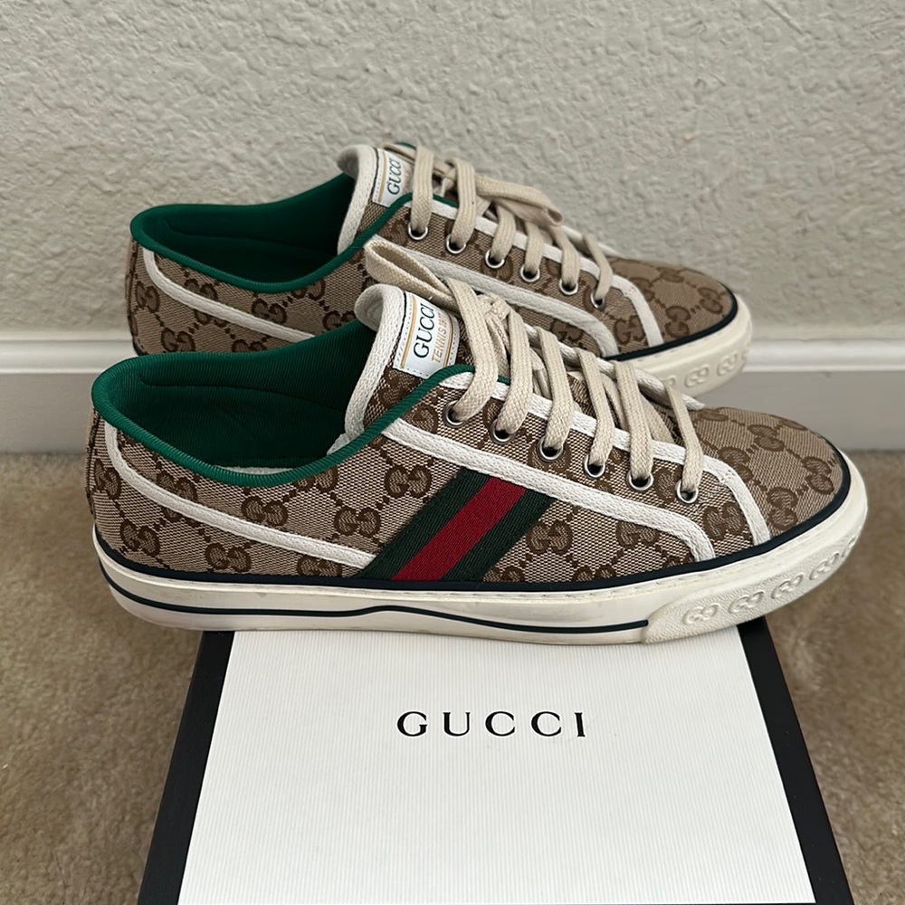 Gucci shoes